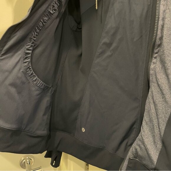 lululemon Dance Studio Jacket - Picture 4 of 8